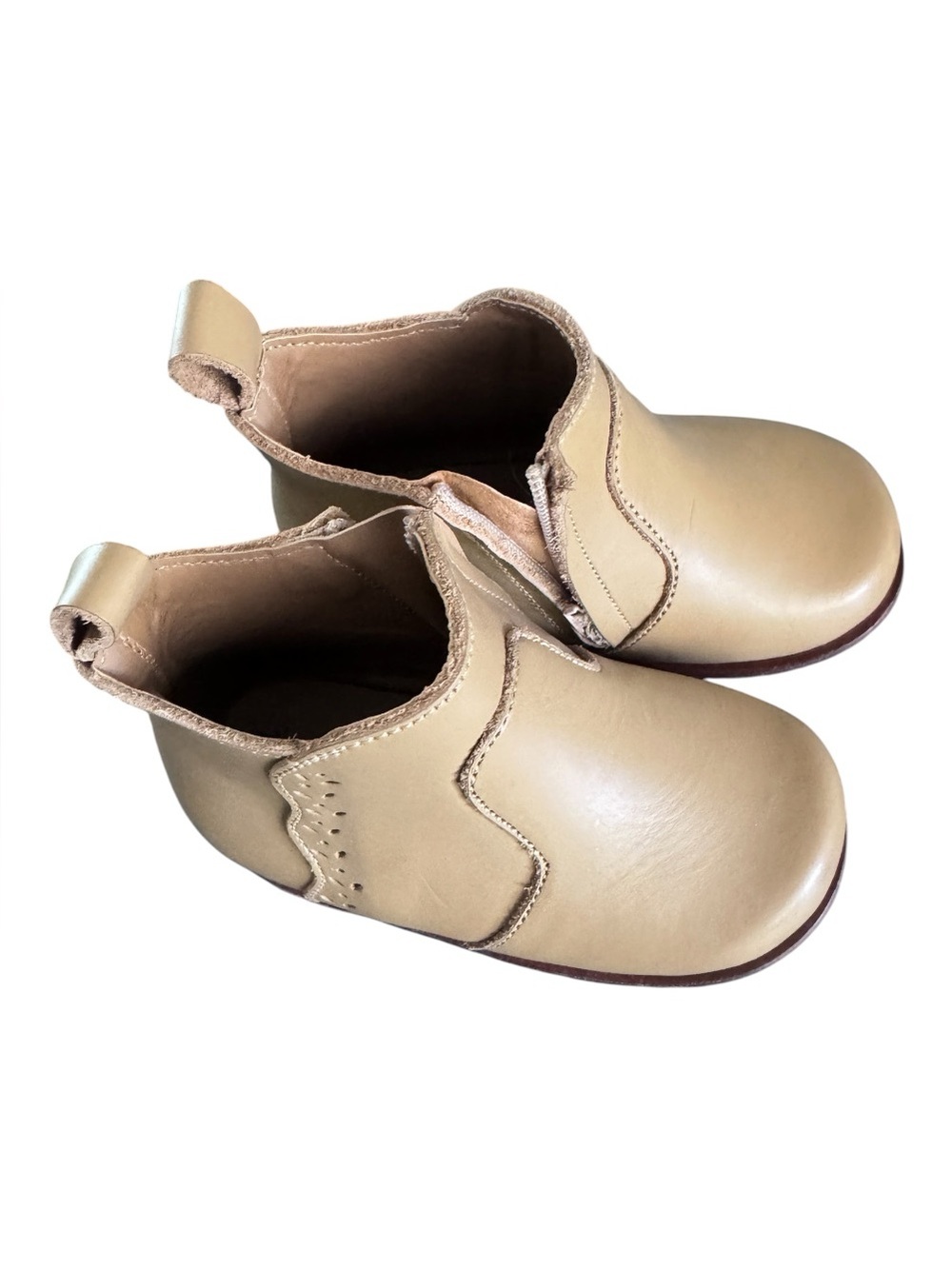Adelisa & Co Boots with side zipper
